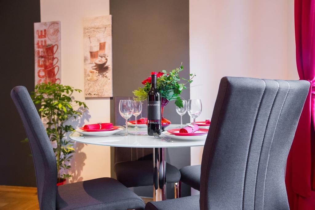 Visitzagreb Ruby Apartamento Exterior foto